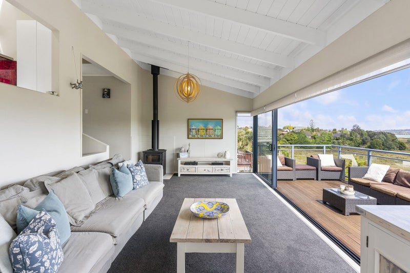 50 Galloway Crescent, Farm Cove, Auckland - Carousel 1