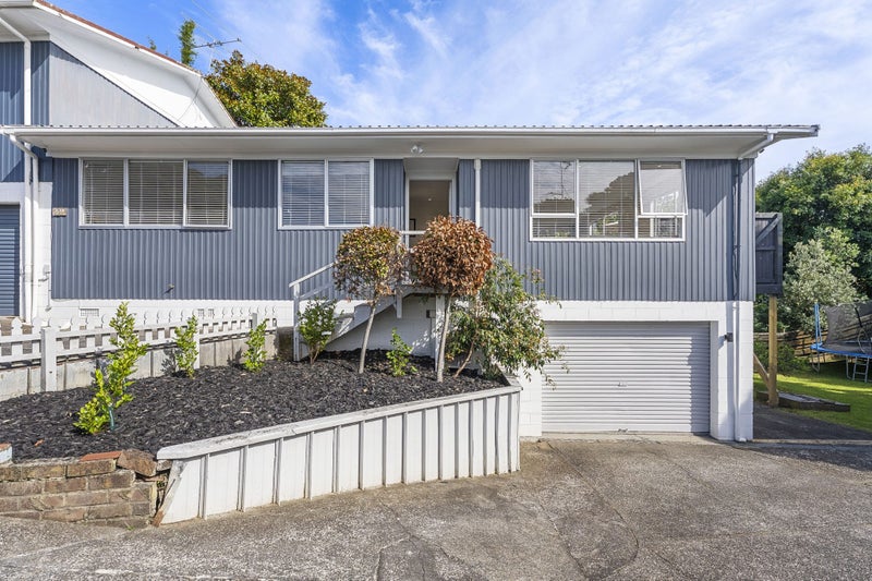 2/22 Sherie Place, Howick, Auckland - Carousel 1