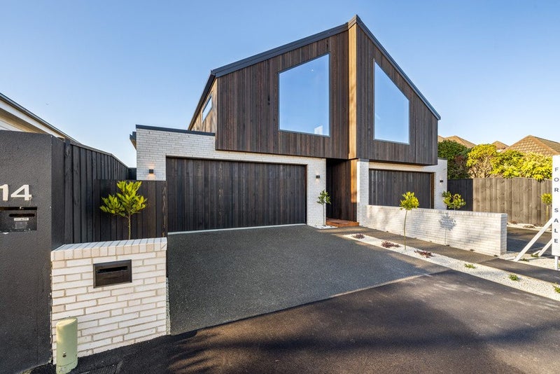 12 Albany Street, St Albans, Christchurch - Carousel 1