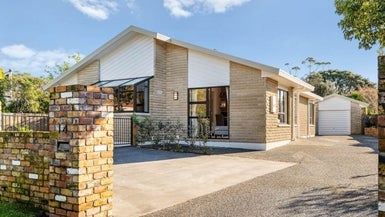 14 Maygrove Drive, Orewa, Orewa - Carousel 1