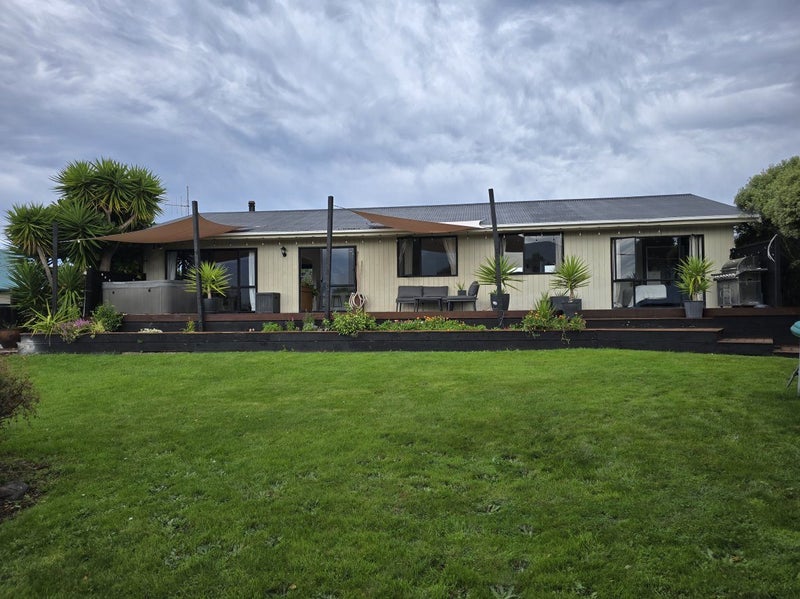 7 Fyffe Avenue, Kaikoura - Carousel 1