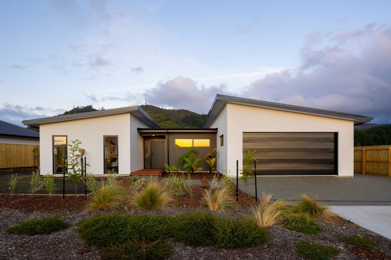 48 Vista Drive, Bishopdale, Nelson - Carousel 1