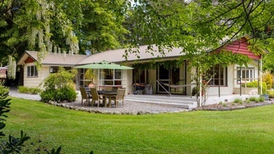 3395 State Highway 6, Havelock - Carousel 1