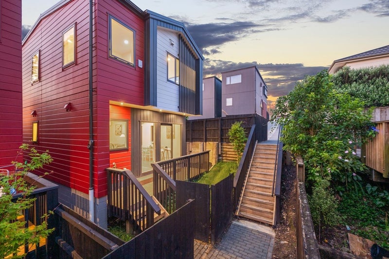 222C Manuka Road, Bayview, Auckland - Carousel 1