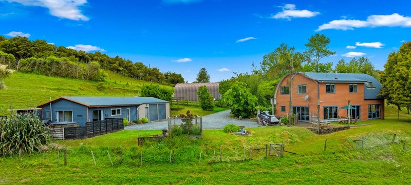 892 Hunua Road, Papakura - Carousel 2