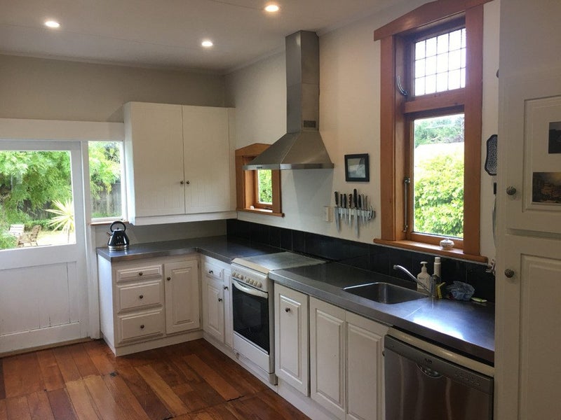 109 Essex Street, Masterton - Carousel 2