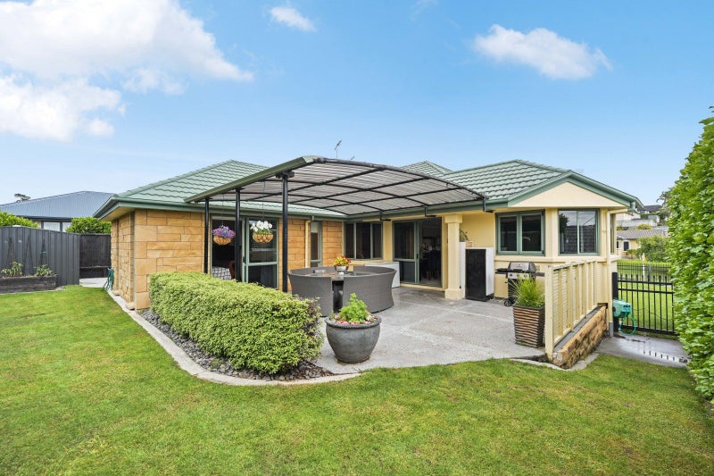 3 Highgrove Drive, Grandview Heights, Hamilton - Carousel 1