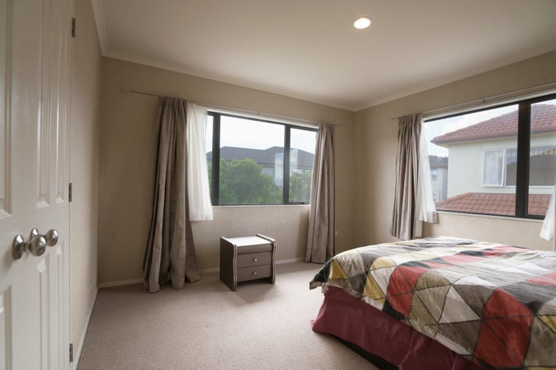 8 Maybole Drive, Flat Bush, Auckland - Carousel 18