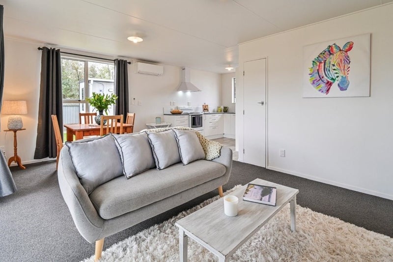 8B Walton Way, Flaxmere, Hastings - Carousel 2