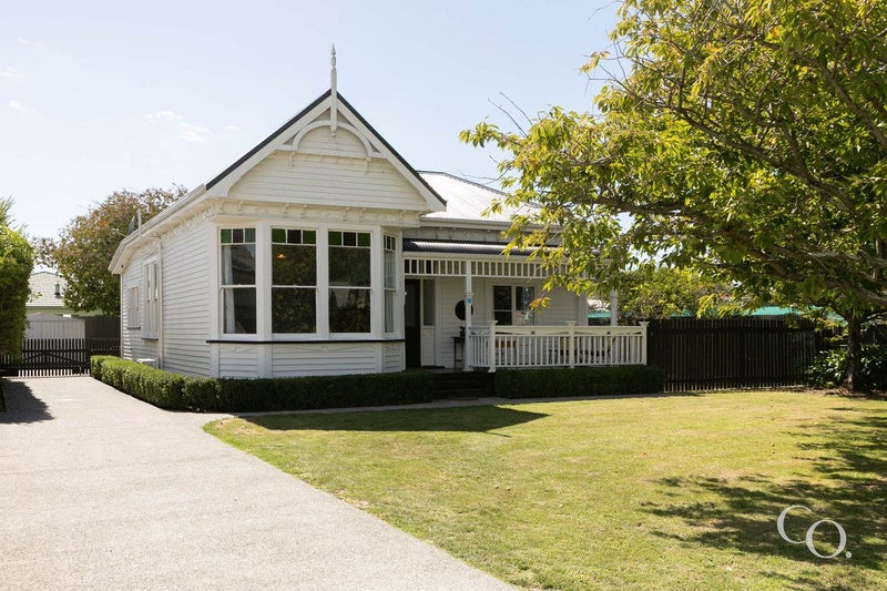 613 Whitehead Road, Saint Leonards, Hastings - Carousel 1