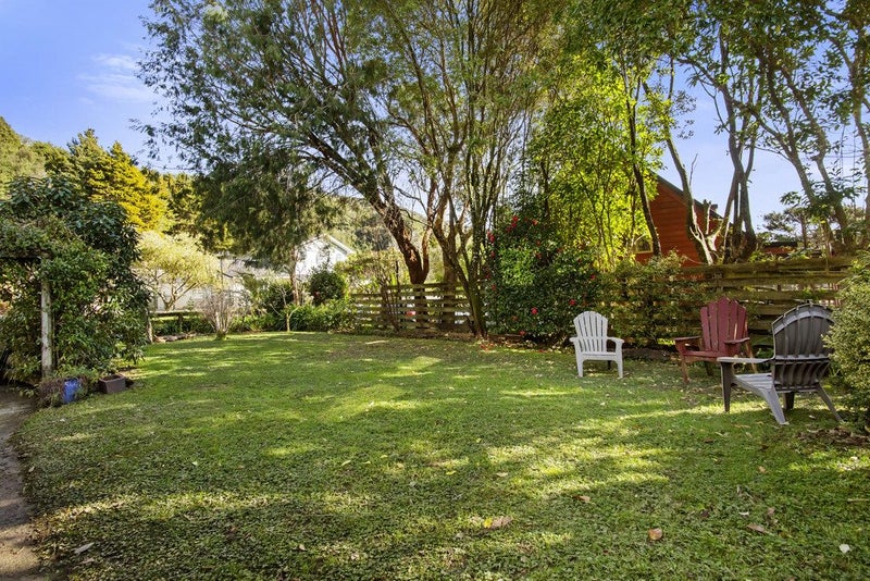 7 Ngahere Street, Stokes Valley, Lower Hutt - Carousel 2