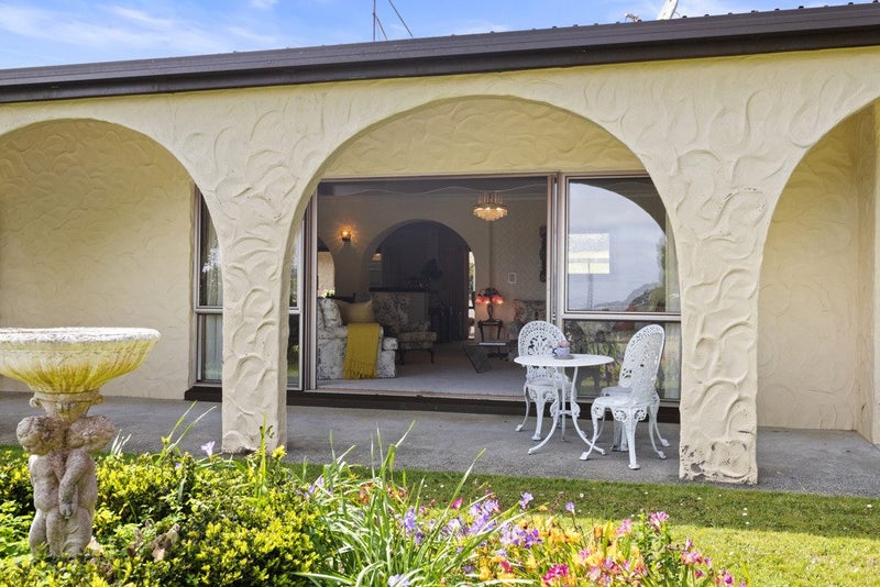 221 Razorback Road, Pokeno - Carousel 1