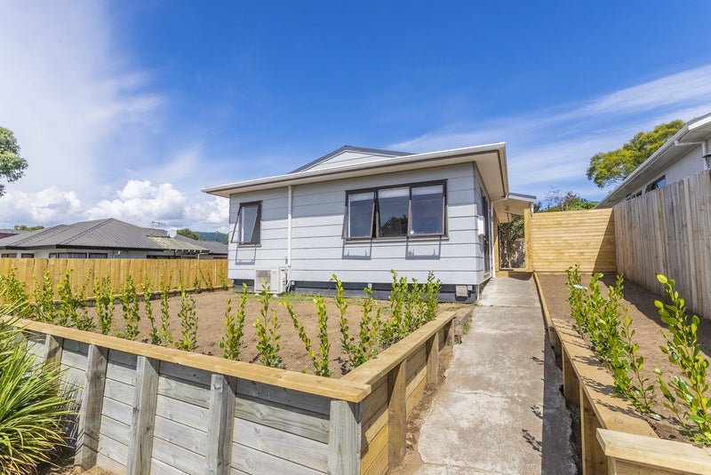22A Campbell Avenue, Paraparaumu - Carousel 1
