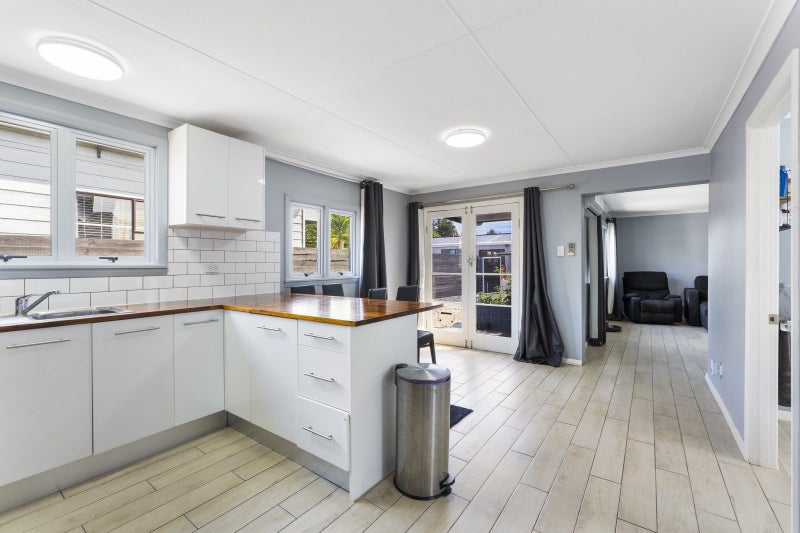 107 Campbell Street, Whanganui, Whanganui - Carousel 2
