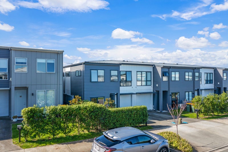 51 Lusitano Drive, Karaka, Papakura - Carousel 17