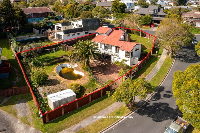 1 Newport Place, Forrest Hill, Auckland - Carousel 2