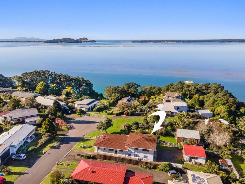 12 Giles Way, Tanners Point, Katikati - Carousel 2