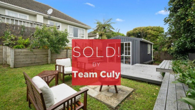 19 Handyside Street, Tawa, Wellington - Carousel 1