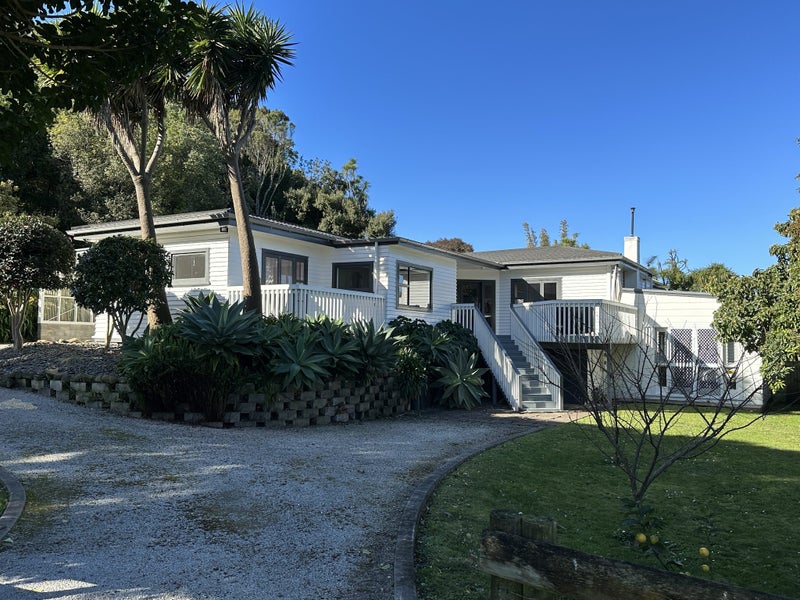 25 Lysnar Street, Okitu, Gisborne - Carousel 1