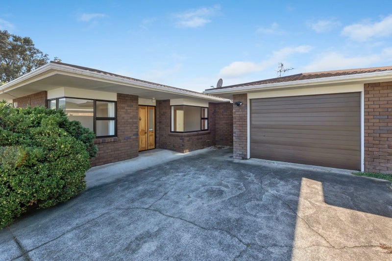 1/17 Whiteley Street, Moturoa, New Plymouth - Carousel 2