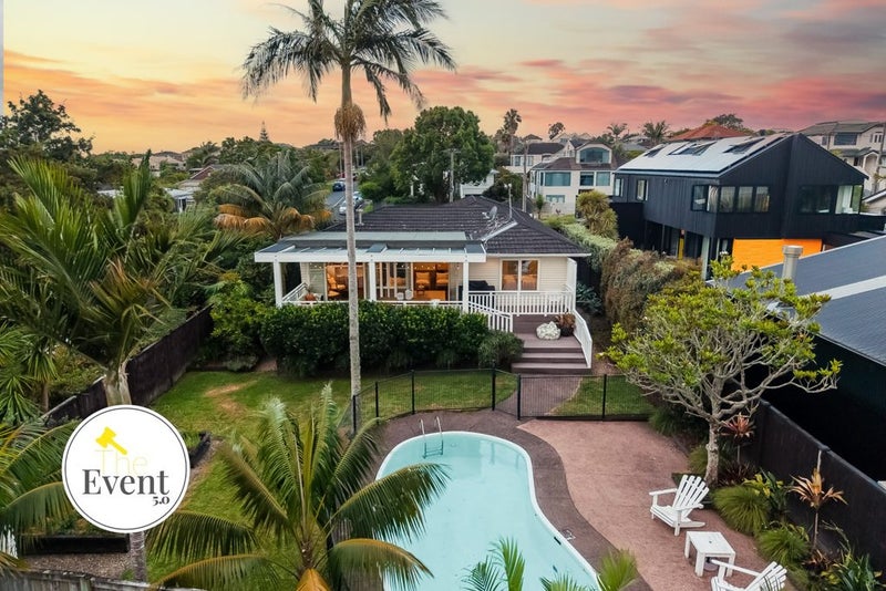 30 Pine Ridge Terrace, Hauraki, Auckland - Carousel 1