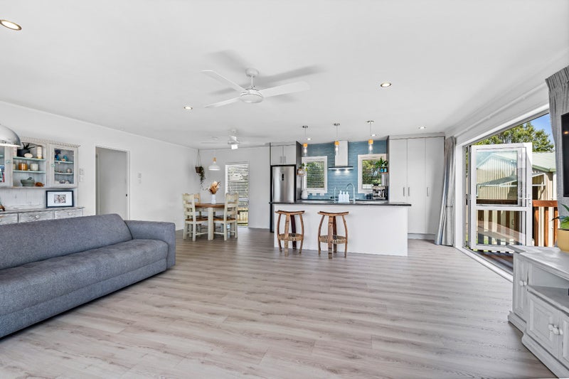 29 Shoemaker Road, Waipu, Waipu - Carousel 1