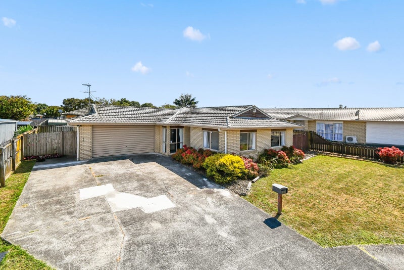 21 Tonson Place, Weymouth, Auckland - Carousel 20