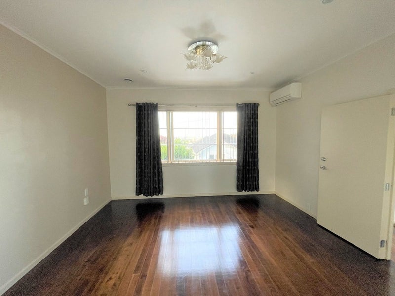 83A Victoria Street, Onehunga, Auckland - Carousel 2