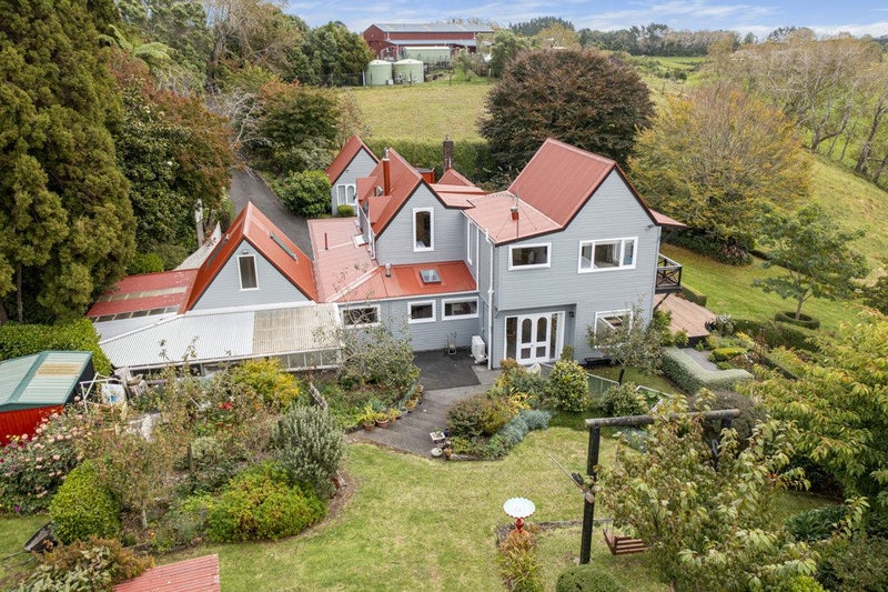 65 Parrs Road, Hurworth, NEW PLYMOUTH - Carousel 1