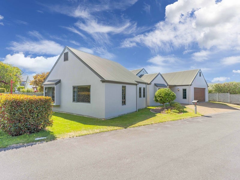 1 Joshua Place, Rangatira Park, Taupo - Carousel 24