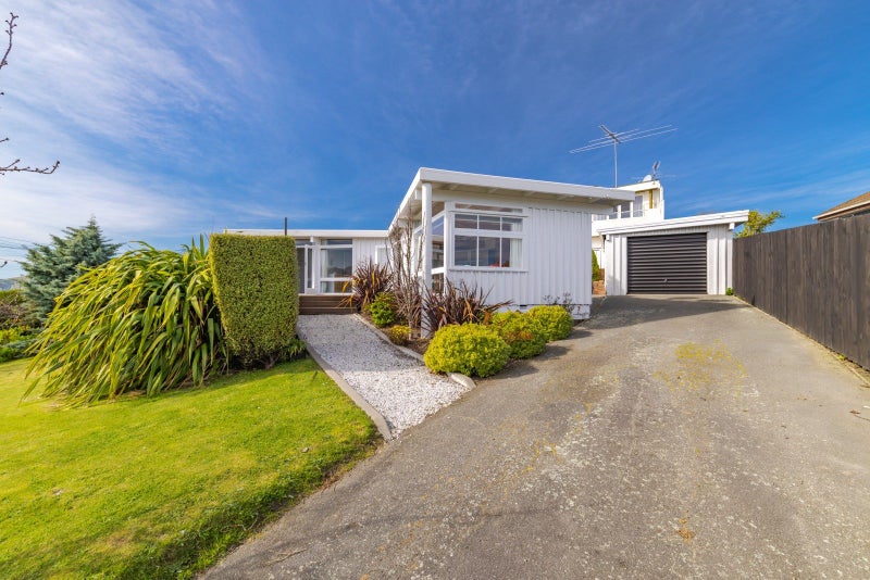 36 Ranui Crescent, Diamond Harbour, Lyttelton - Carousel 1