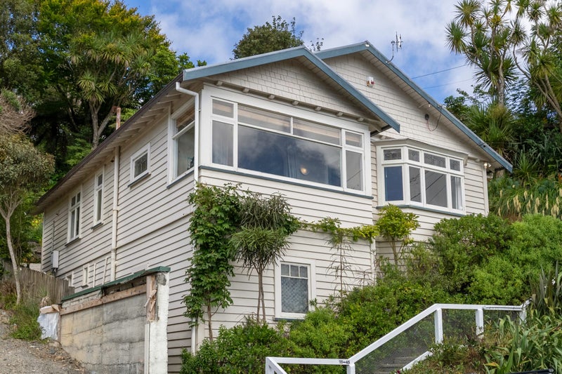 39 Nottingham Street, Karori, Wellington - Carousel 1