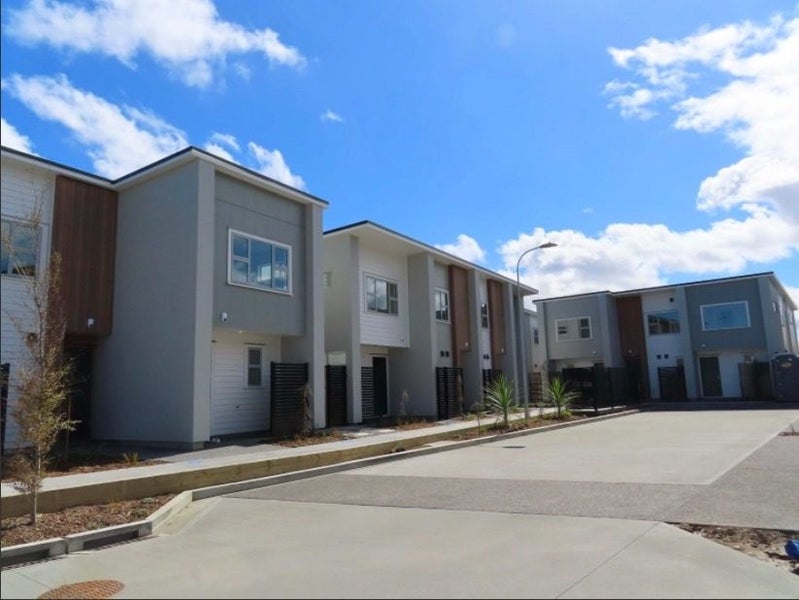 27 Mcgrath Way, Taita, Lower Hutt - Carousel 19