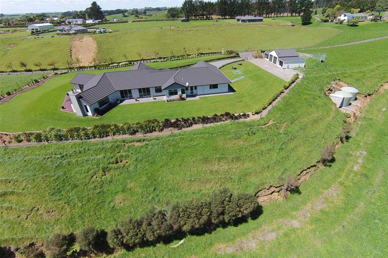 422 Upland Road, Tarurutangi, New Plymouth - Carousel 35