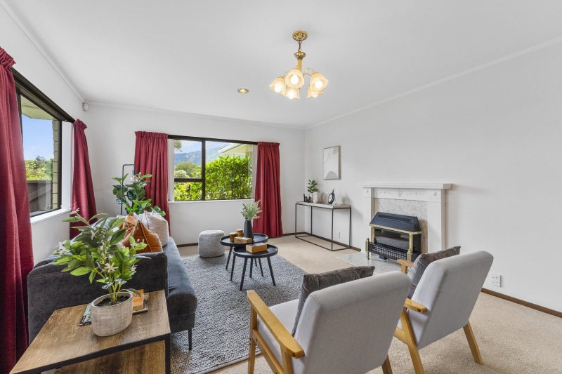 23 Hurunui Street, Waikanae - Carousel 2