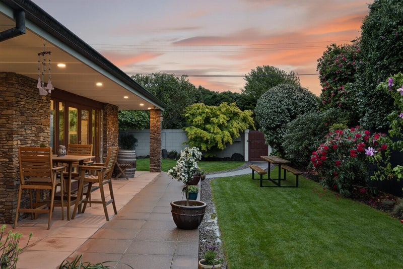 194 Racecourse Road, Sockburn, Christchurch - Carousel 1