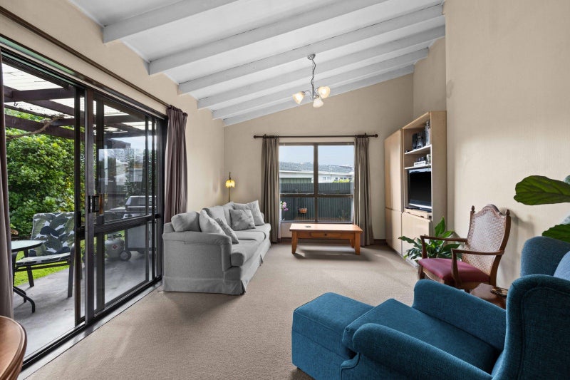 18B Middle Road, Havelock North, Havelock North - Carousel 1