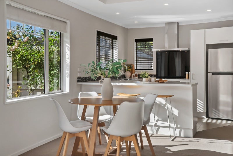 4/249 Wairakei Road, Bryndwr, Christchurch - Carousel 2