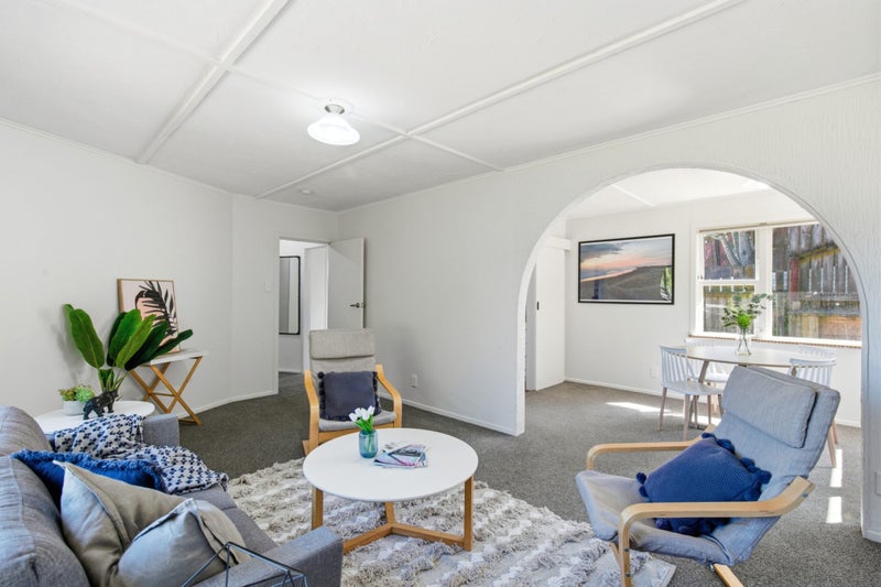 28 Batchelor Street, Newlands, Wellington - Carousel 2