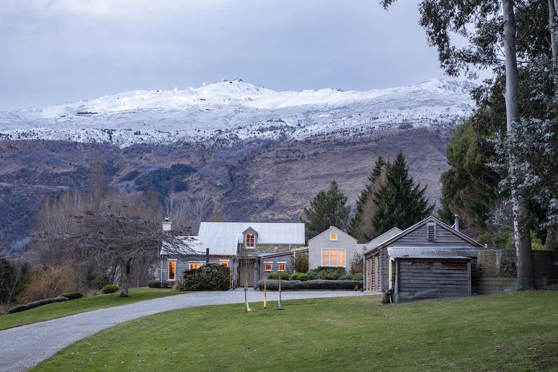 25 Mooney Road, Speargrass Flat, Queenstown - Carousel 1