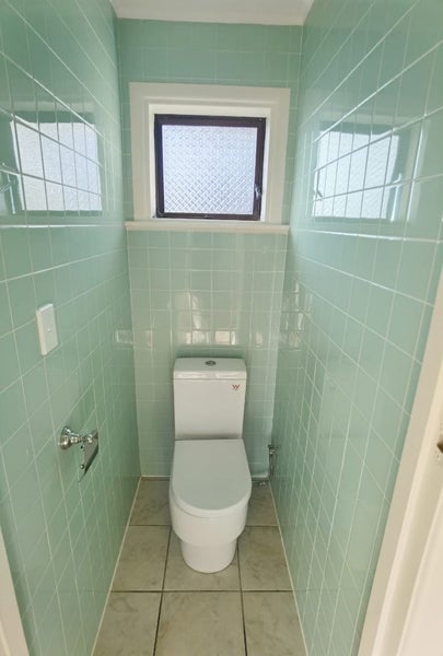 36 Woodford Avenue, Henderson, Auckland - Carousel 13