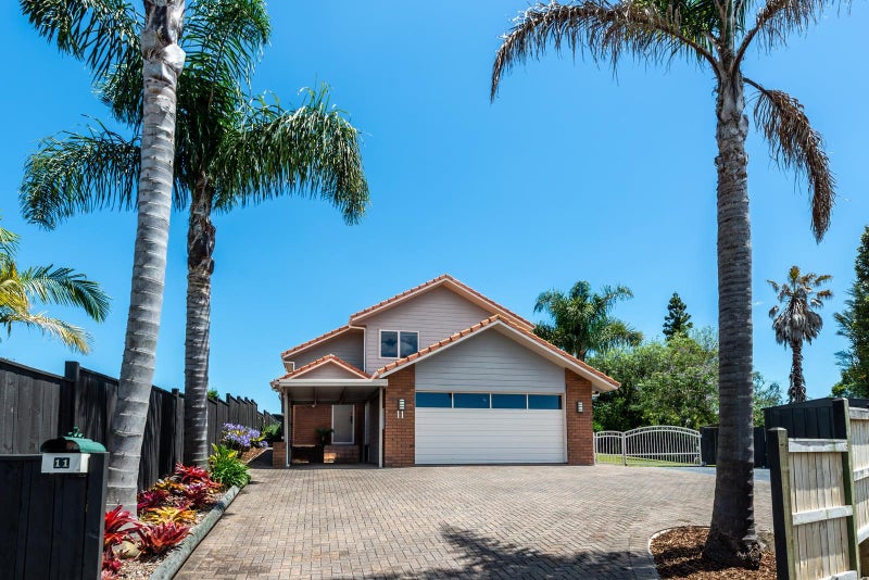 11 Hinton Place, Pyes Pa, Tauranga - Carousel 2
