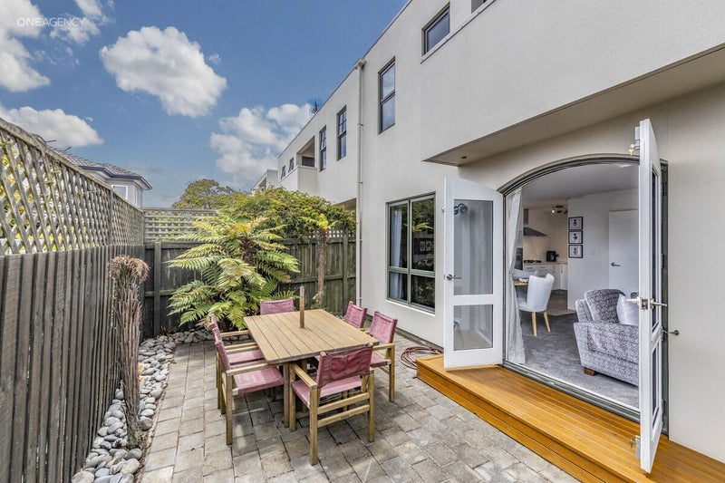 4/464 Durham Street North, St Albans, Christchurch - Carousel 1