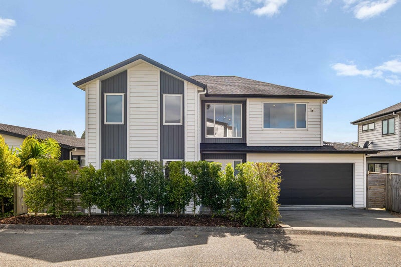 28 Bine Crescent, Orewa, Orewa - Carousel 1