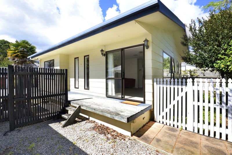 3/18 Arapiki Road, Stoke, Nelson - Carousel 1