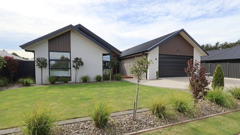 25 Richfield Drive, Waikiwi, Invercargill - Carousel 1