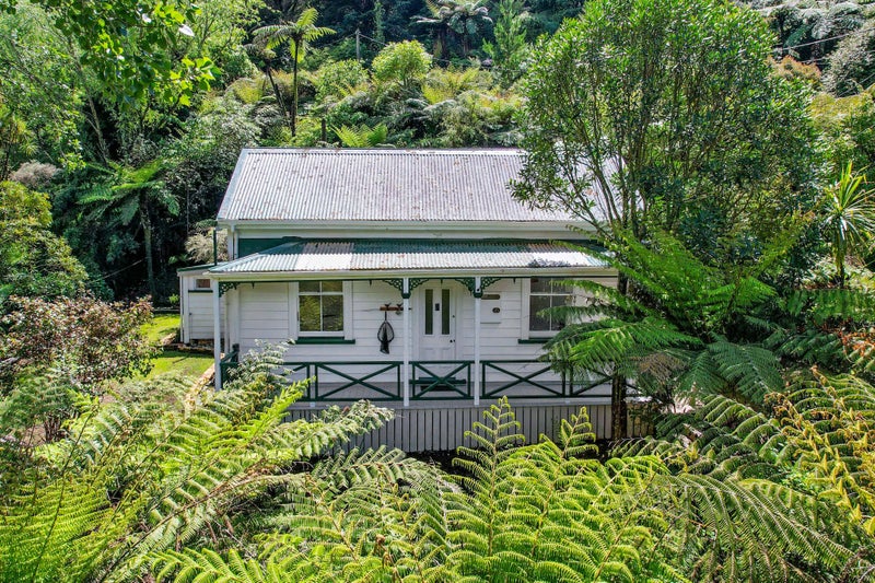 11 Moresby Street, Paeroa - Carousel 22