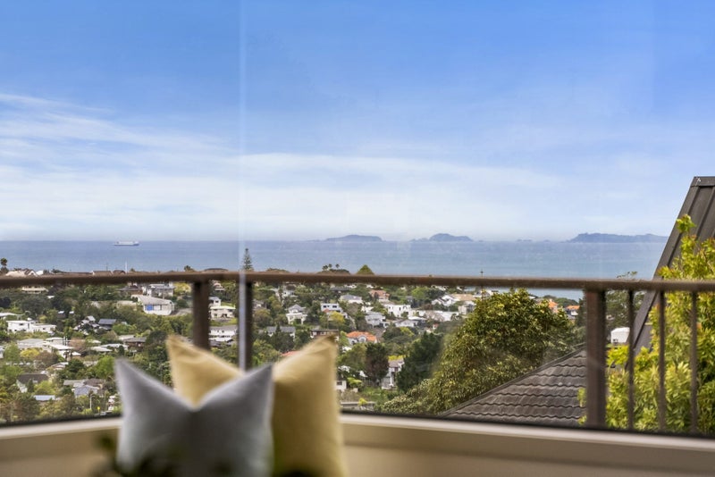 49 Bellbird Rise, Murrays Bay, Auckland - Carousel 1