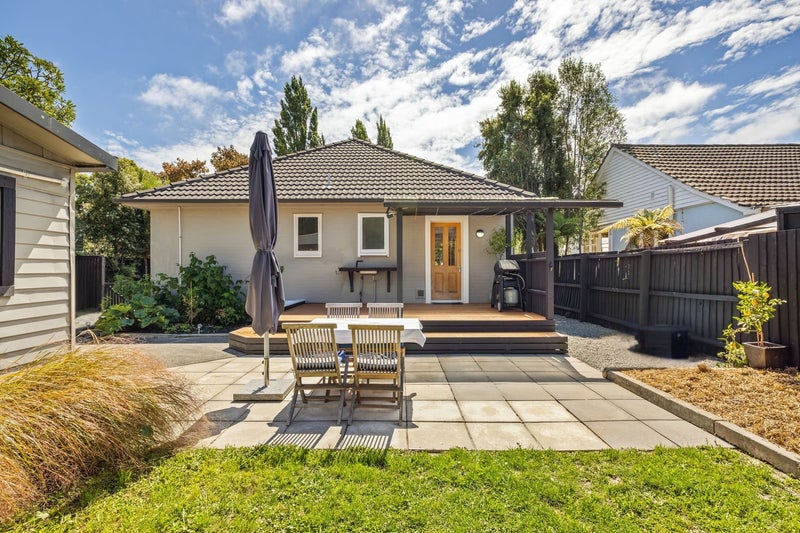 350 Riverlaw Terrace, Saint Martins, Christchurch - Carousel 1