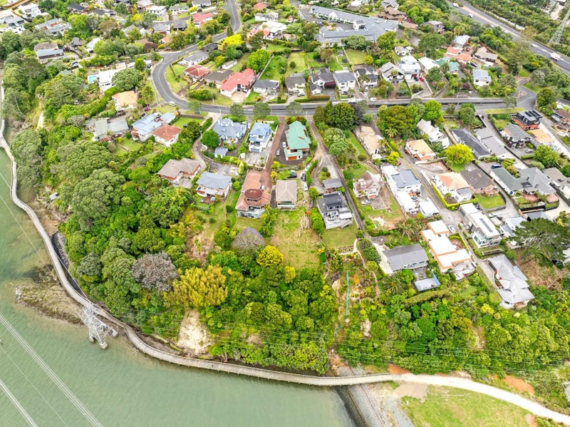 48A Seacliffe Road, Hillsborough, Auckland - Carousel 2